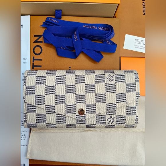 Louis Vuitton Sarah Wallet Damier Azur coated canvas - Picture 1 of 14